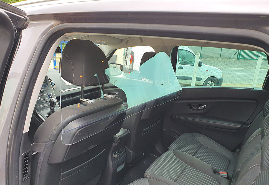 LB-Taxi-Plexiglass-Covid-19